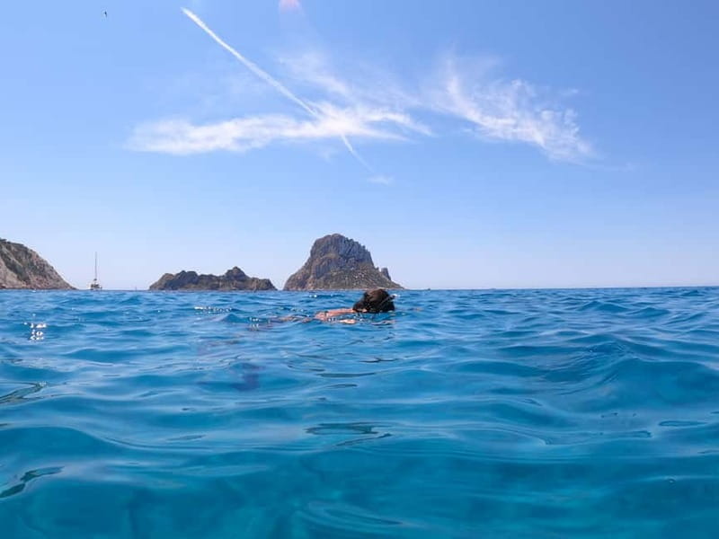 Ibiza: Es Vedrà Boat Tour with Swimming Stop - Meeting the mysterious Es Vedrà