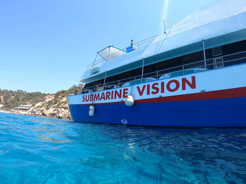 Ibiza: Es Vedrà Boat Tour with Swimming Stop - The southwest coast in a long first cruise