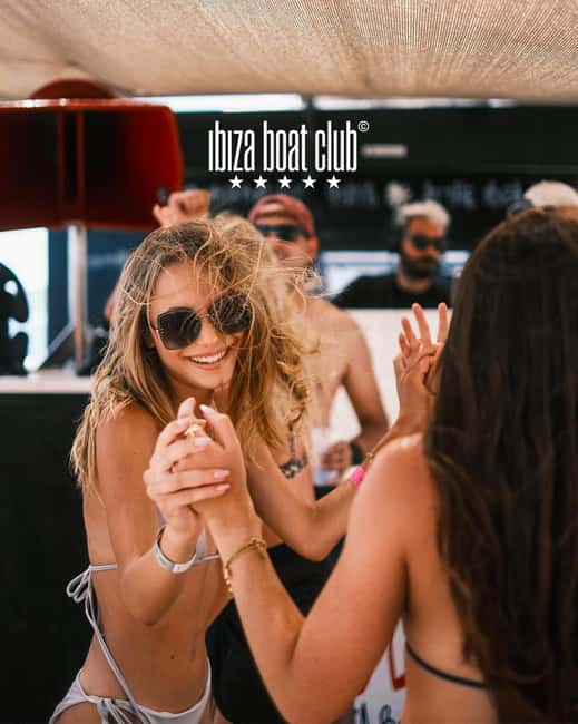 Ibiza: Half Day Pass at Ibiza Boat Club with Brunch & Drinks - The swim stop near Sol d’en Sera