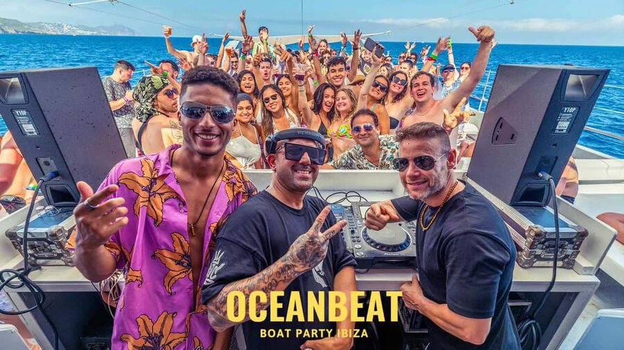 Ibiza: Ocean Club Boat Party with Premium Drinks, Food, & DJ - Music, hosts, and the main strengths