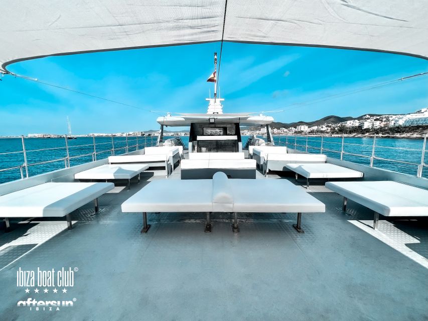 Ibiza: Sunset Boat Party at Ibiza Boat Club with Open Bar - Who will enjoy this most?