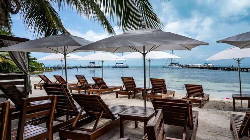 Isla Mujeres: Catamaran with Open Bar, Snorkeling and Lunch - Should you book the Isla Mujeres catamaran?