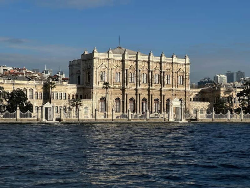 Istanbul Bosphorus: 3-Hour Day Cruise's with Asian Side Stop - Sailing past Galata Tower and the Golden Horn
