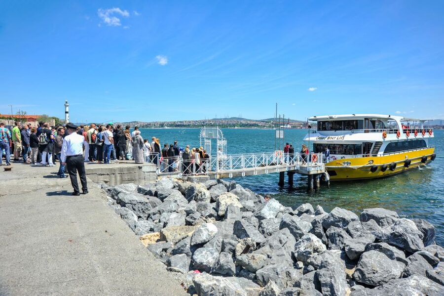 Istanbul: Bosphorus Cruise w/Audio Guide and Sunset Option - Dolmabahçe, Çırağan, and Ortaköy