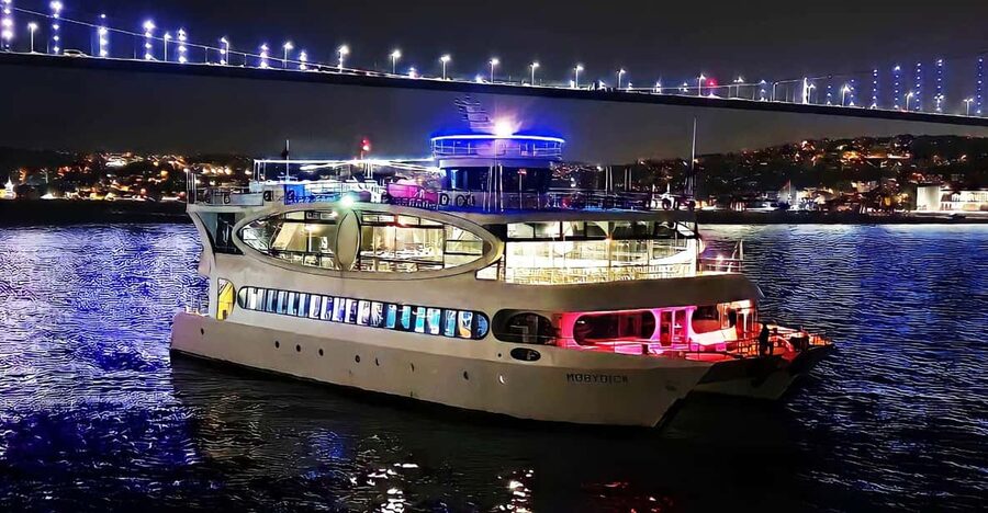 Istanbul: Bosphorus Cruise with Dinner Show - Key points to know before booking