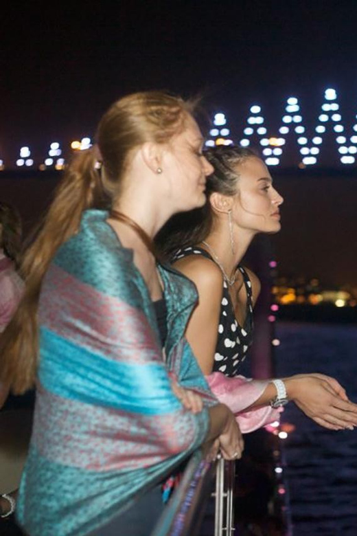 Istanbul: Bosphorus Night Dinner Cruise with Private Table - What the service is like onboard