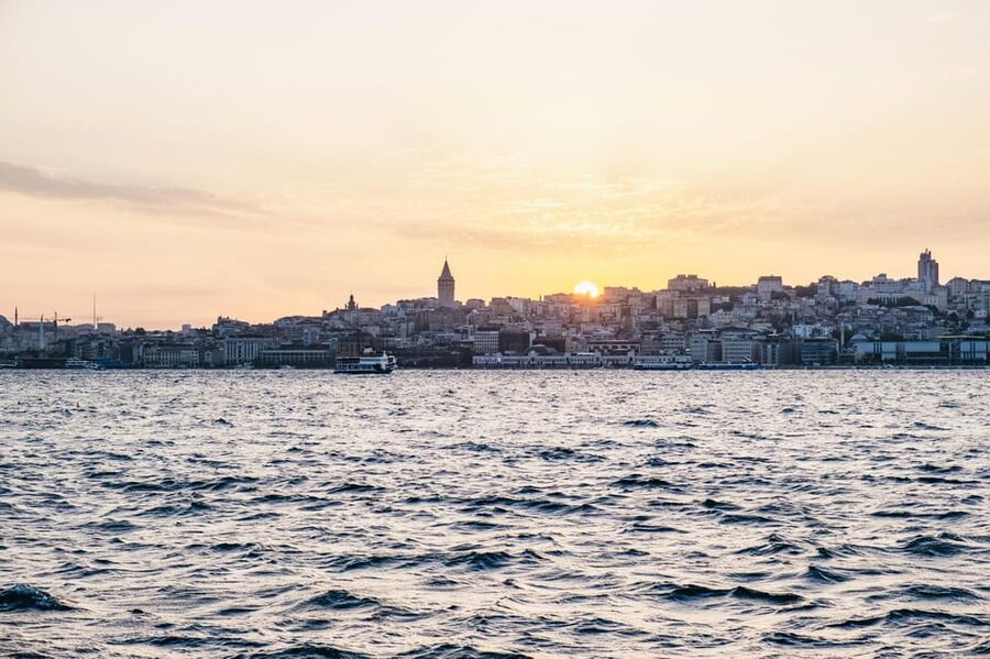 Istanbul: Bosphorus Sunset Cruise on a Luxury Yacht - Starting at Kabatas and settling aboard