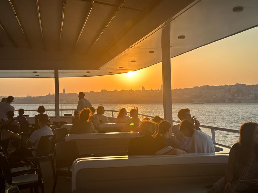 Istanbul: Daytime or Sunset Sightseeing Cruise & Audio Guide - Dolmabahçe and the return toward Karaköy