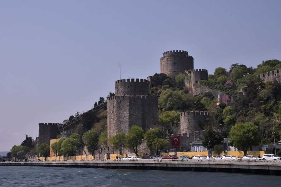 Istanbul: Explore Bosphorous on a Sunset Boat Cruise - Who should book this sunset cruise?