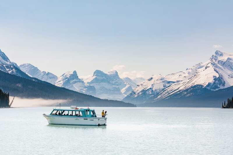 Jasper National Park: Maligne Lake Cruise With Guide - Spirit Island: small, famous, and worth the stop
