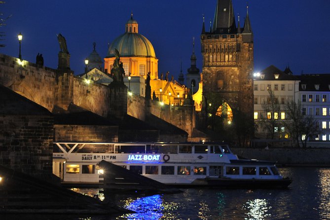 Jazz Boat: Popular LIVE JAZZ dinner cruise - Who gets the most from this cruise