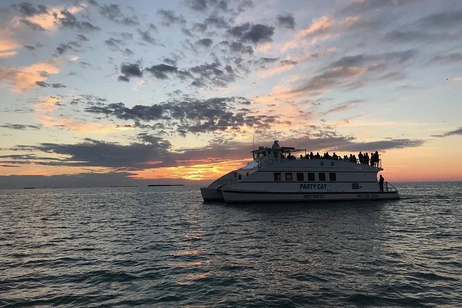 Key West Sunset Cruise: Dinner, Live Music & Drinks Included - What the two-hour route actually includes