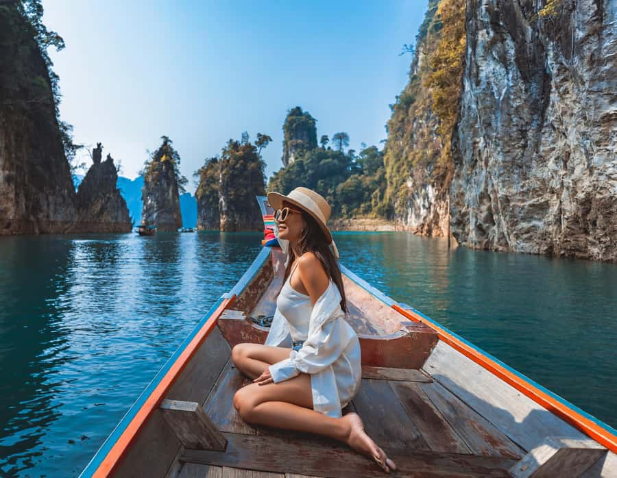 Khao Sok: Private Longtail Boat Tour at Cheow Lan Lake - The first views: lake lookout and Three Brothers
