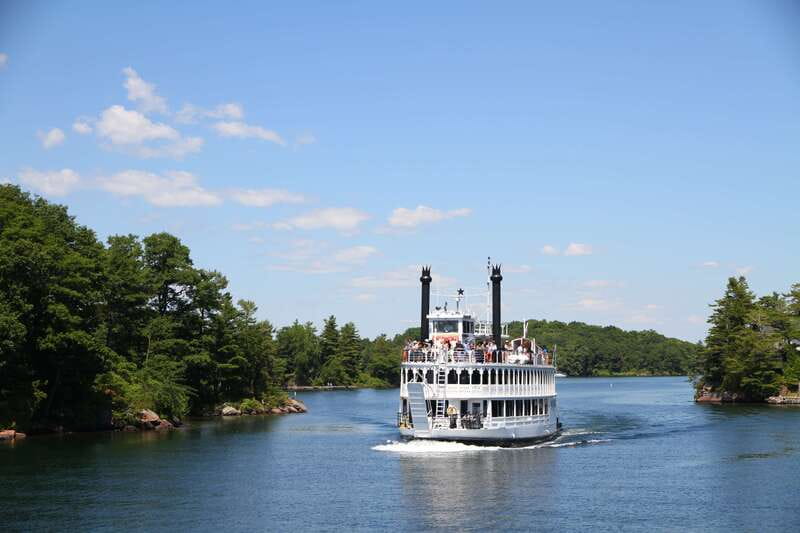 Kingston: Heart of the Thousand Islands Riverboat Cruise - Mandalay Mansion and the grander side of the river