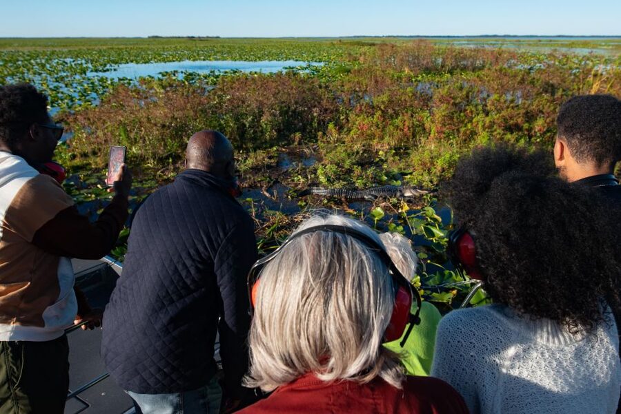 Kissimmee: Boggy Creek Airboat Ride with Optional Meal - Gem and fossil mining for children and adults