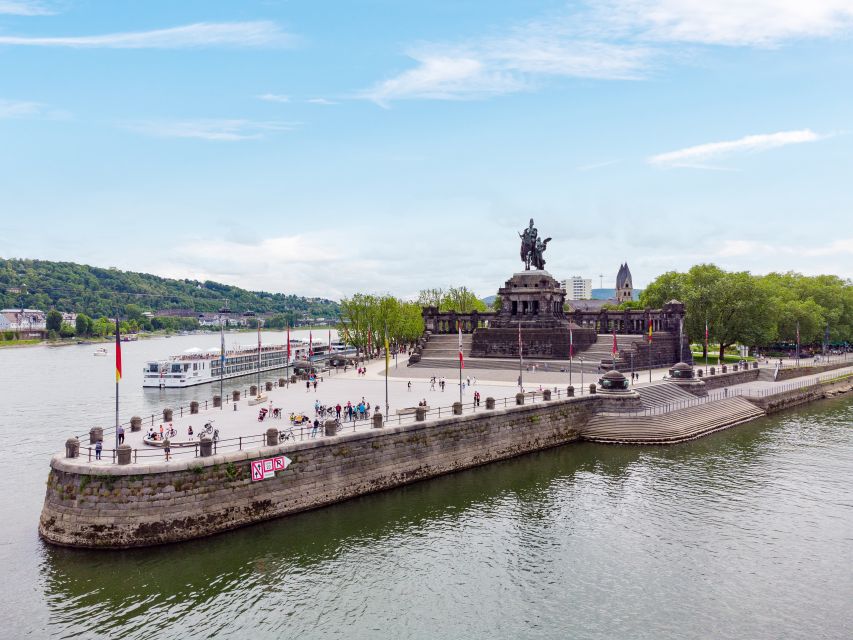 Koblenz: Old Town Sightseeing Cruise along the Rhine - Why a Rhine cruise works well in Koblenz