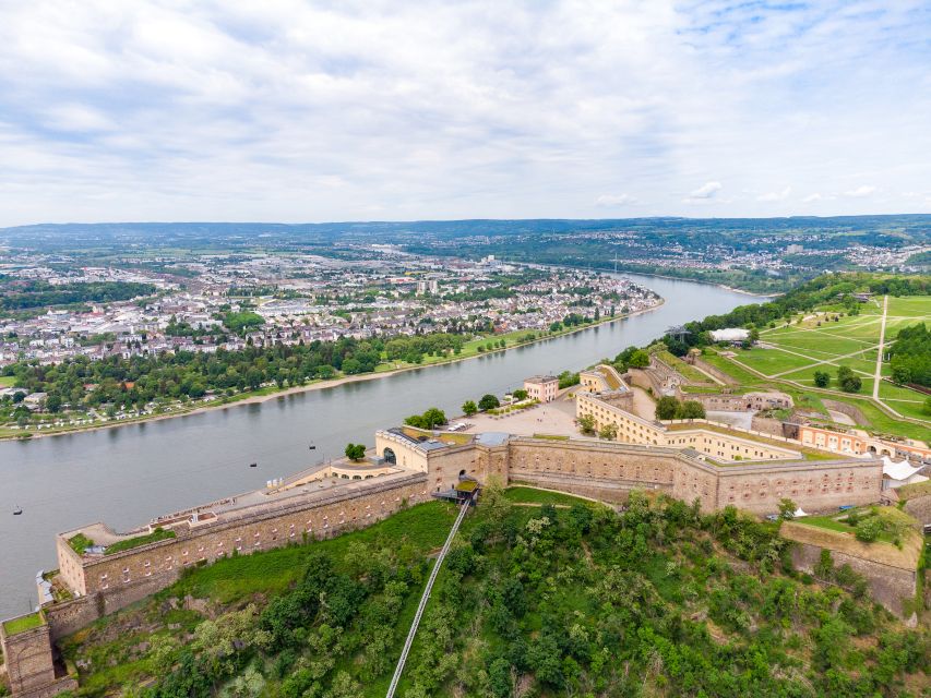 Koblenz: Old Town Sightseeing Cruise along the Rhine - Niederwerth and Vallendar add a quieter stretch