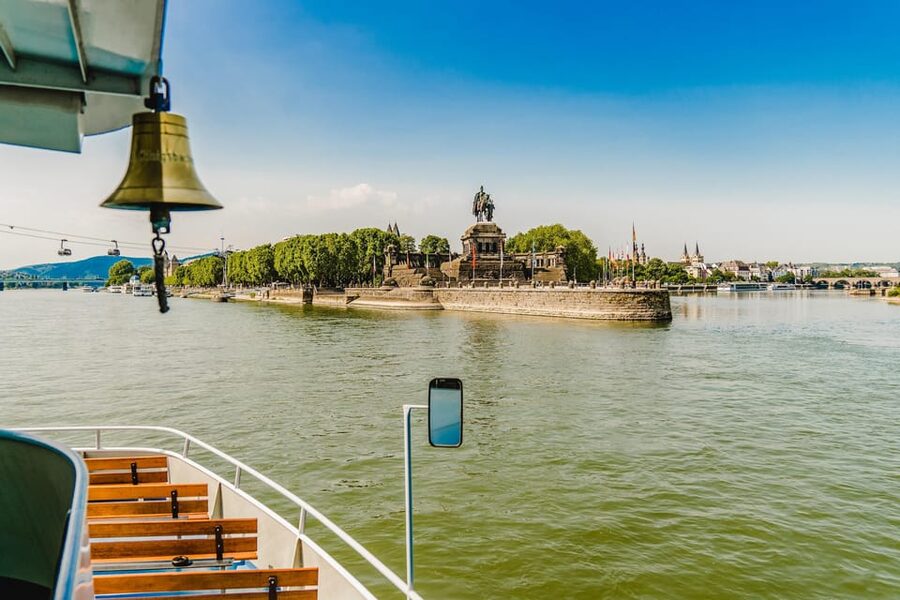 Koblenz: Panoramic Cruise on Moselle River to Winningen - Deutsches Eck and the meeting of two rivers