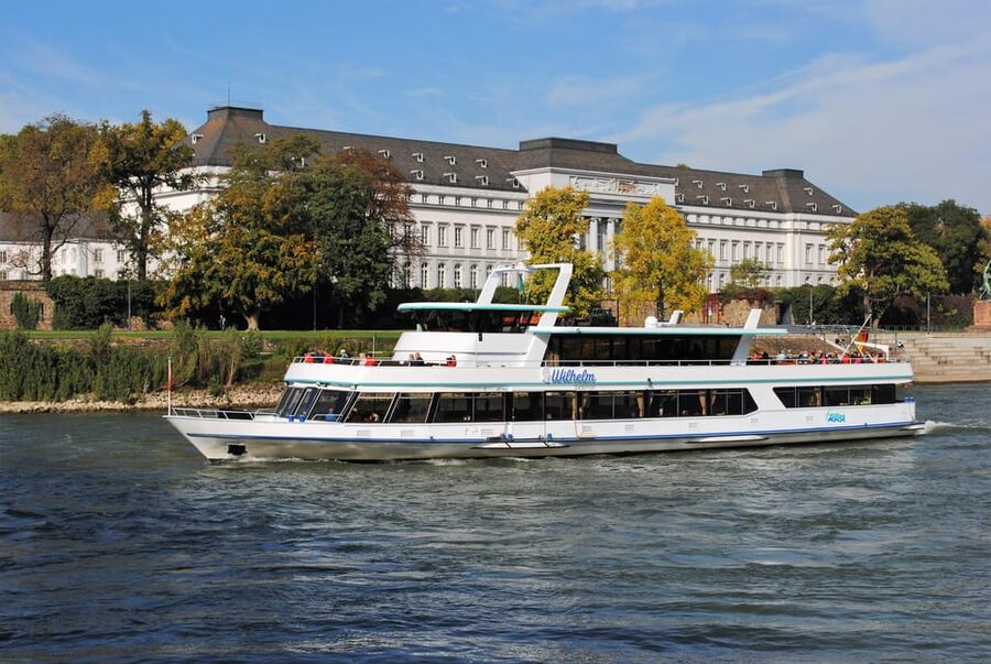 Koblenz: Rhine Valley Castles and Palaces Boat Tour - Weather, comfort, and accessibility