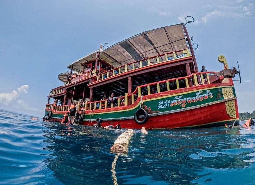 Koh Chang: 3 or 4 Islands Snorkel & Beach Tour by Big Boat - Who will enjoy this tour most