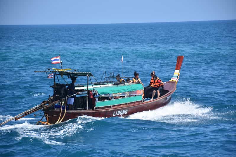 Koh Lanta: 4 Islands and Emerald Cave Tour by Longtail Boat - Koh Maa adds one more swim
