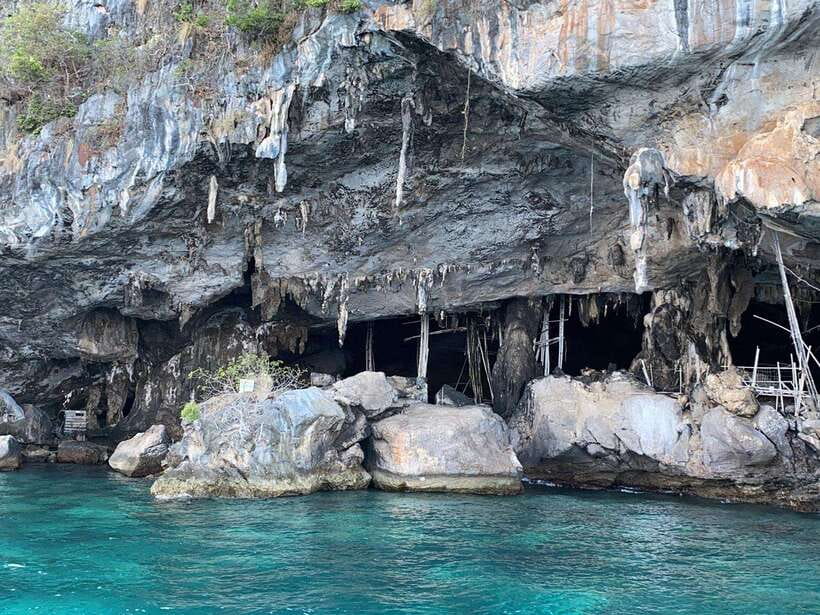 Koh Phi Phi: Maya Bay Private Longtail Boat Tour - Snorkeling among fish and possible turtles