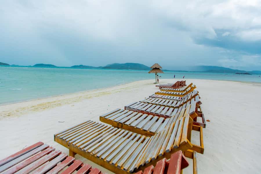 Koh Samui: Pink Dolphin Spotting & Pig Island Speedboat Tour - Why this Koh Samui boat trip is worth considering