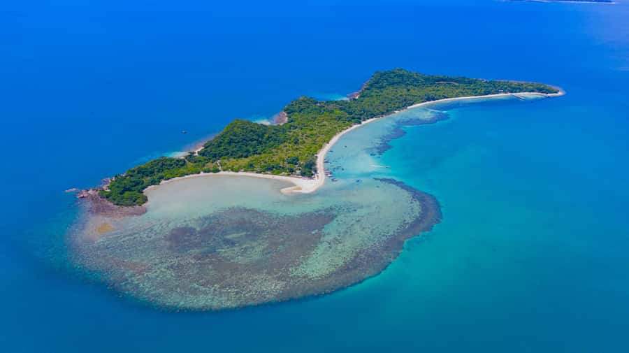 Koh Samui: Private Longtail Boat to Pig Island with Snorkel - Snorkeling near Koh Tan, if the sea allows