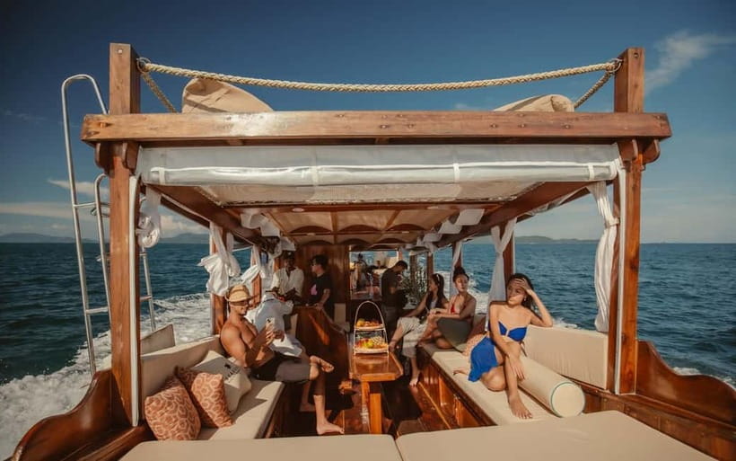Krabi: 7 Island Tour by Luxury Longtail Boat with Snorkeling - Who should book this trip
