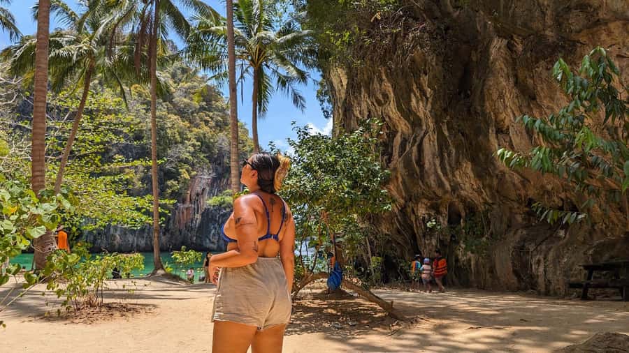 Krabi: Island Hopping Tour by Private Longtail Boat - Option 3: Hong Island, Lao Lading, Pakbia, and Hong Lagoon