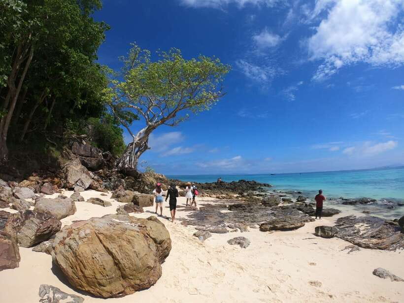 Krabi: Phi Phi Islands Speedboat Tour with Buffet Lunch - Starting the day in Krabi