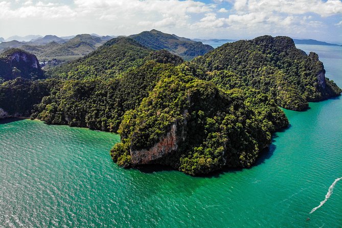 Krabi to James Bond and Hong Islands Offbeat Speedboat Tour - Why the speedboat changes the day