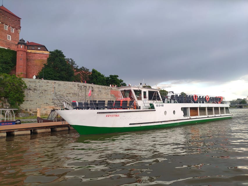 Krakow: Vistula River Cruise with Historical Views - Old Town views, Kościół na Skałce, and the Norbertine Monastery