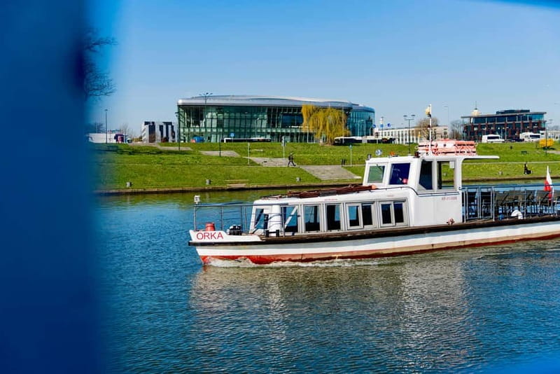 Krakow: Vistula River Sightseeing Cruise with Audio Guide - Bridges, riverbanks, and the Norbertine convent