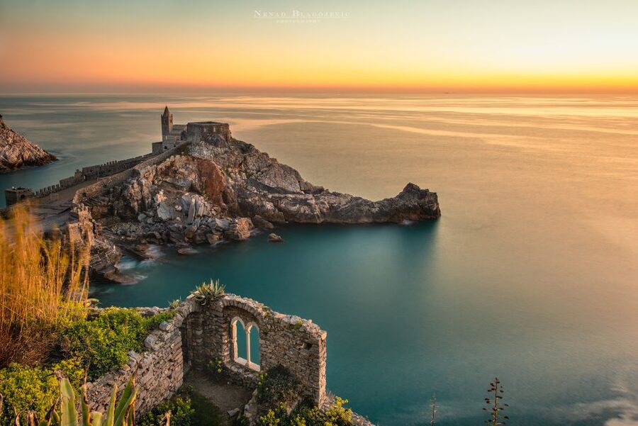 La Spezia: Cinque Terre and Portovenere Full-Day Boat Tour - Seeing the five villages from Riomaggiore to Monterosso