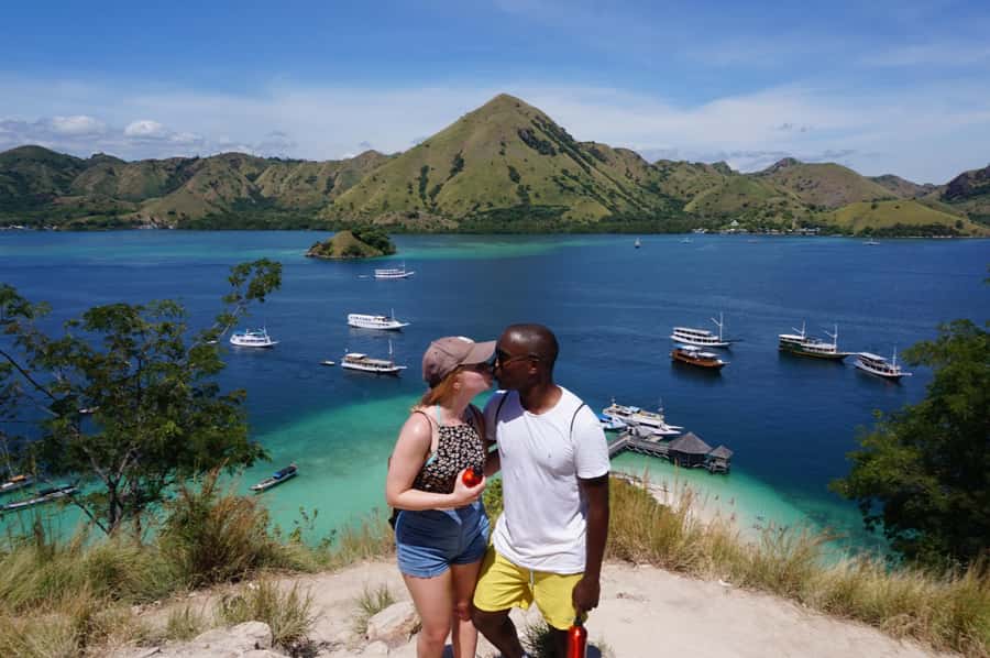 Labuan Bajo: 2D1N Komodo & Pink Beach Shared Boat Tour - Day two: Padar sunrise and the famous three bays