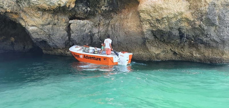 Lagos: Ponta da Piedade Caves Boat Tour - Why Ponta da Piedade is best seen from the water