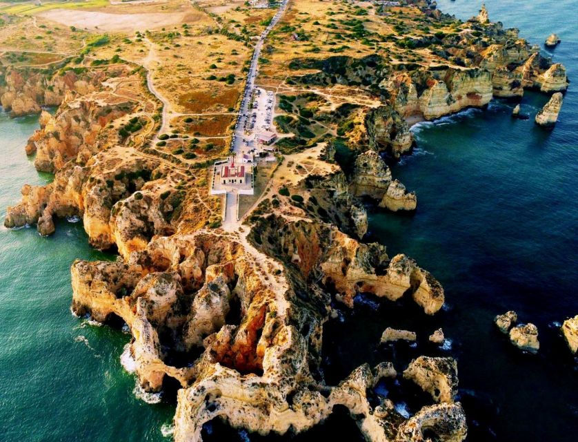 Lagos: Ponta da Piedade Rock Formations Guided Boat Tour - Comfort, safety, and the small-group feel