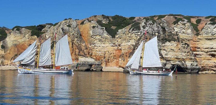 Lagos: Ponta Piedade Sail & Caves Cruise w/Portuguese Tapas - Exploring Ponta da Piedade by smaller boat