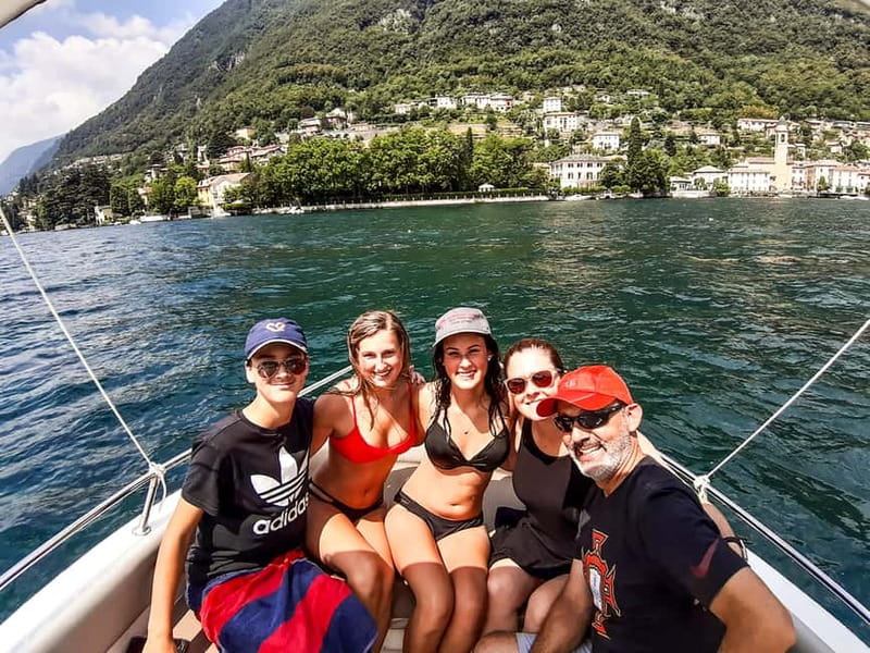 Lake Como: 2h Shared Boat Tour with Wine Tasting - Moltrasio and Villa Fontanelle