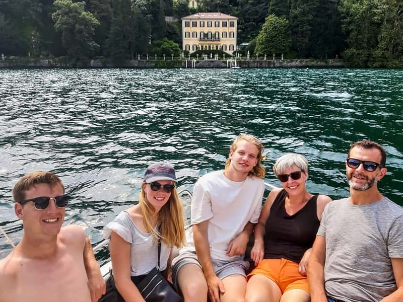 Lake Como: 2h Shared Boat Tour with Wine Tasting - Torno and the swim at Villa Pliniana