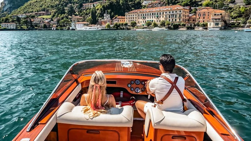 Lake Como: Classic Boat Private Tour - Why a wooden Cadenazzi boat changes the experience