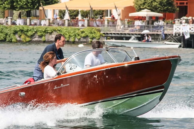 Lake Como: Classic Boat Private Tour - The 30-minute cruise: a short taste of the lake