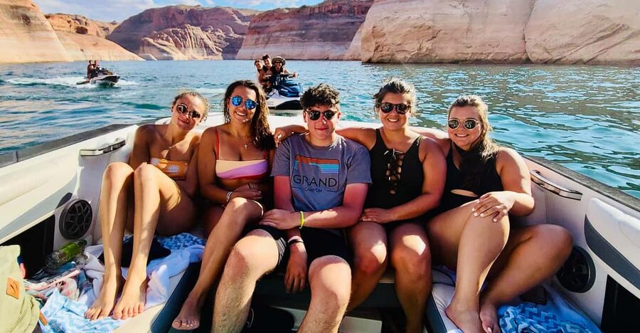 Lake Powell: Antelope Canyon 2-Hour Photo Boat Tour - Finding the Wahweap launch point