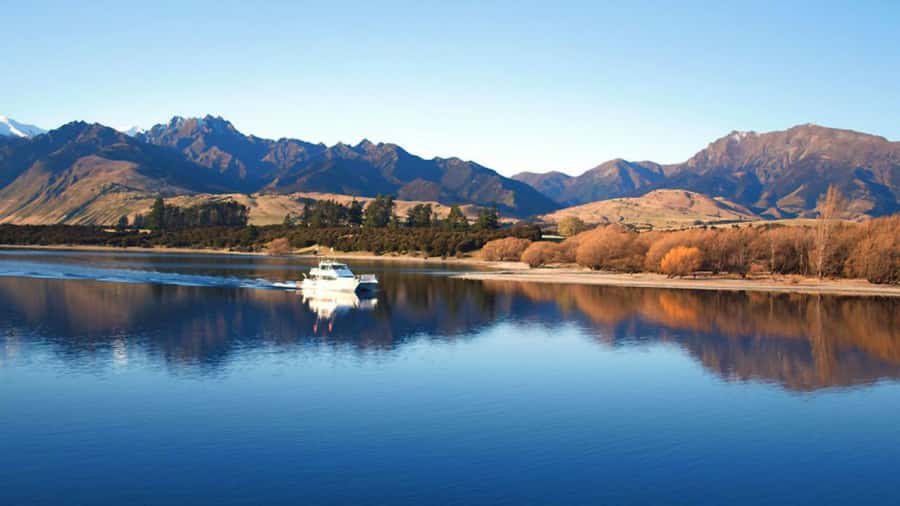 Lake Wanaka Happy Hour Cruise - Why a one-hour cruise works so well in Wanaka