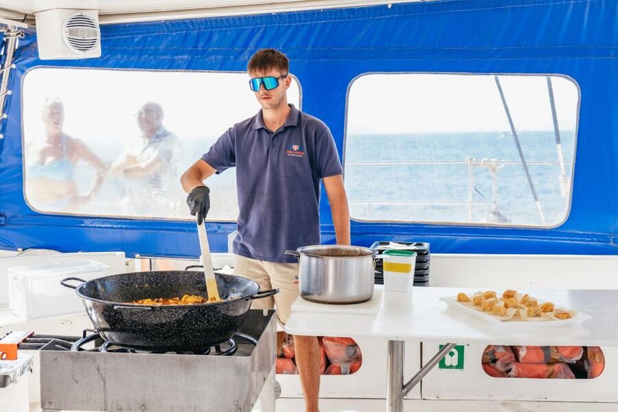 Lanzarote: Day Trip to the Papagayo Beaches by Catamaran - Who will enjoy this catamaran trip most?