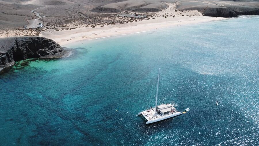 Lanzarote: Luxury Sailing Excursions to Papagayo - What the catamaran feels like on board
