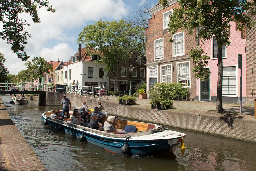 Leiden: Guided City Canal Cruise - What the guide adds, and where the tour falls short