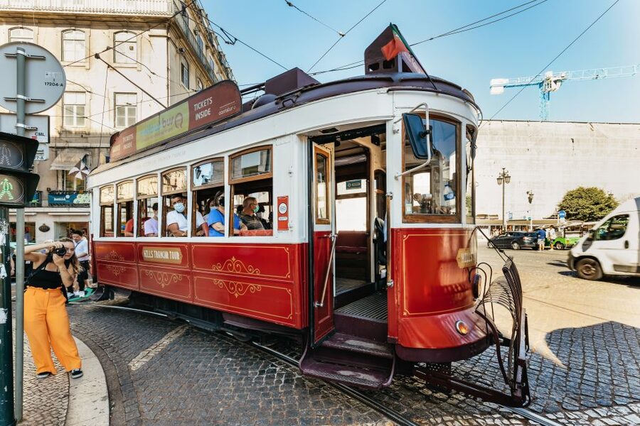 Lisbon: 72/96-Hour Hop-On Hop-Off Bus, Tram & Boat Ticket - Belém route: Lisbon’s grand western end