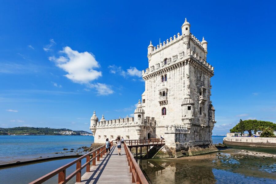 Lisbon: Boat Tour Ticket and Hop-on Hop-off 48-Hour Bus. - Who gets the best value from this pass